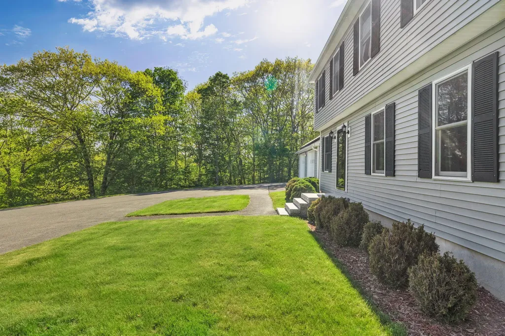 11 High Hill Court Dedham ME 04429