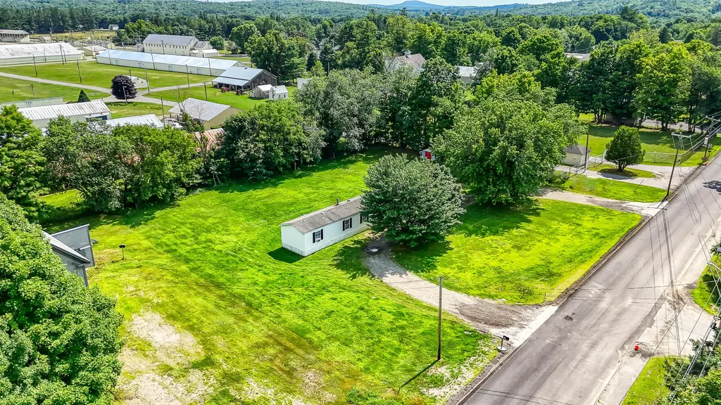 175-179 Maple Avenue Farmington ME 04938
