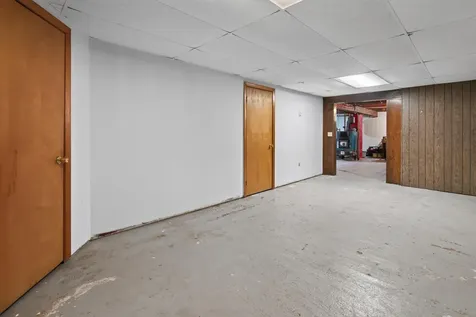 105 River Road Howland ME 04448