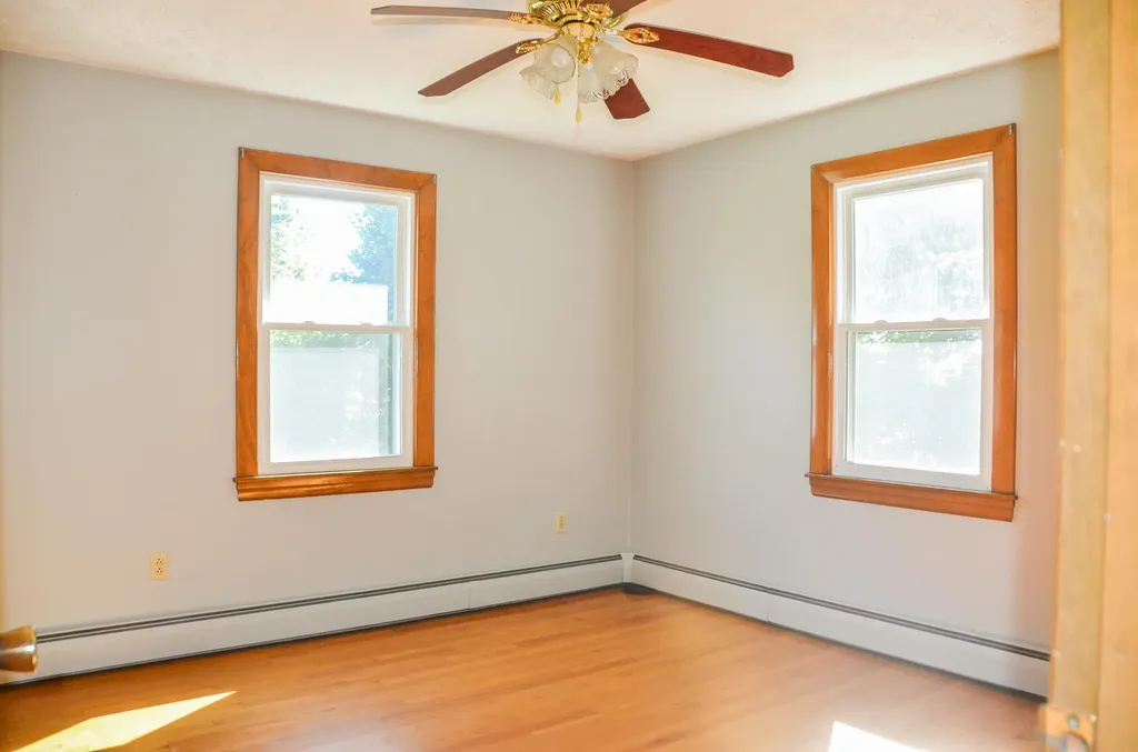 499 W River Road Augusta ME 04330