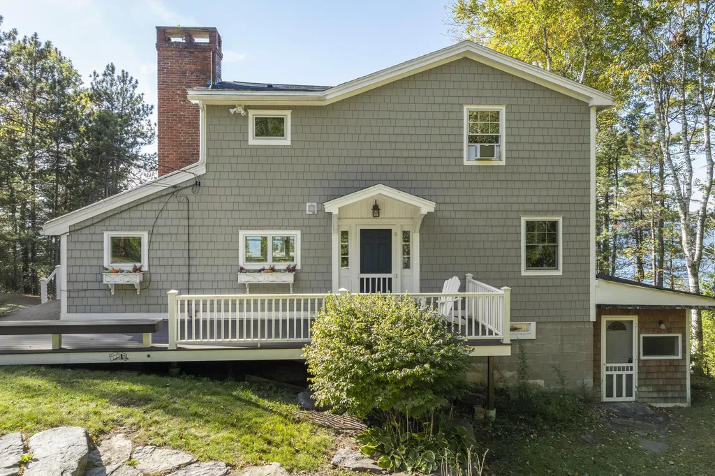 37 Frost Fish Cove Road Harpswell ME 04079