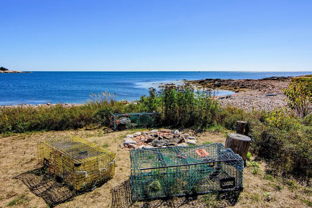 96 Cranberry Point Road Gouldsboro ME 04624
