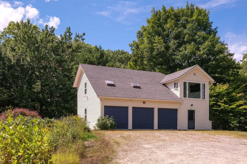 565 Bagaduce Road Brooksville ME 04617