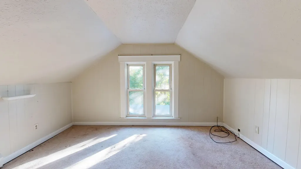 14 Morse Street Auburn ME 04210