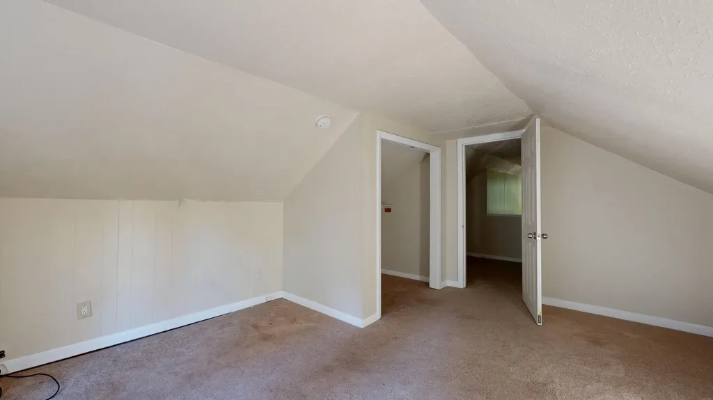 14 Morse Street Auburn ME 04210