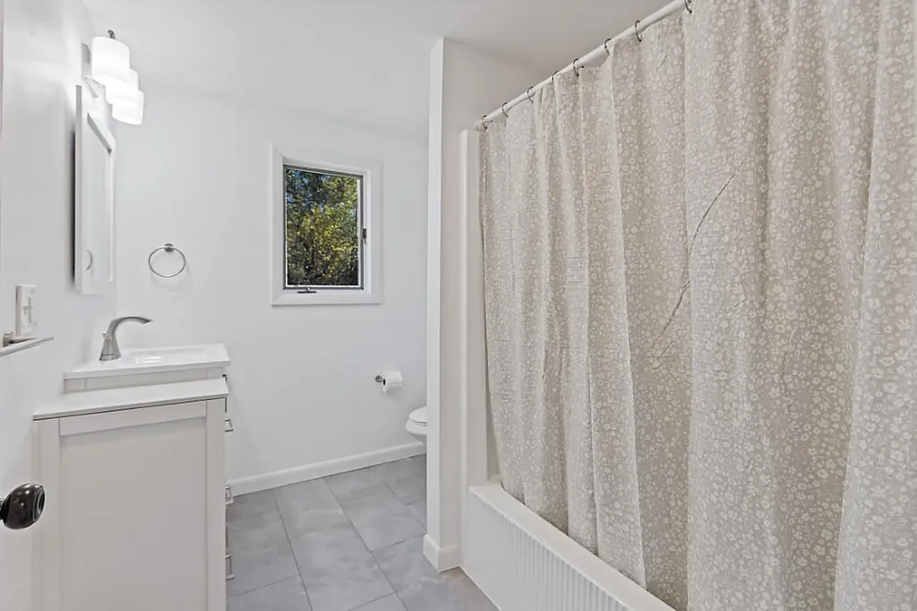 472 Dunn Road Belgrade ME 04917