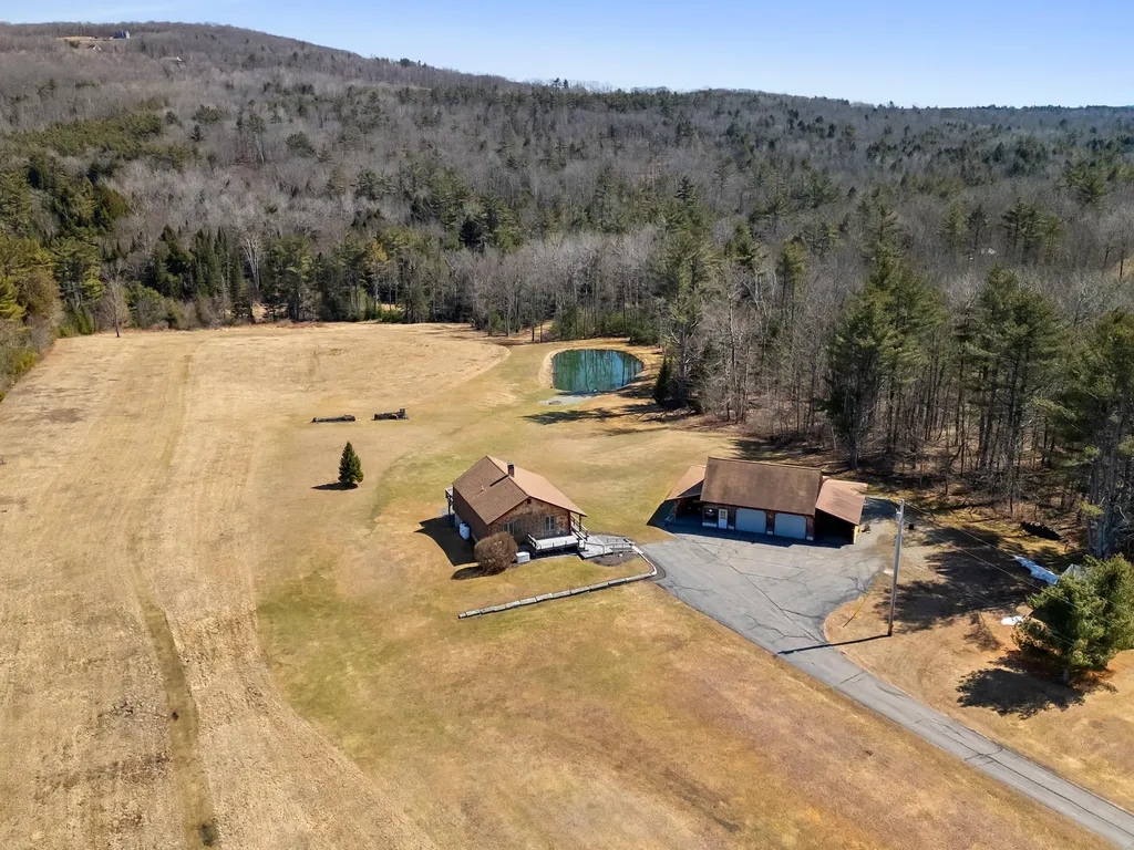 425 Sennebec Road Union ME 04862