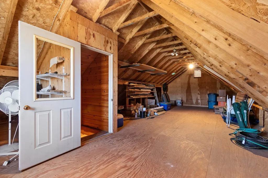 425 Sennebec Road Union ME 04862