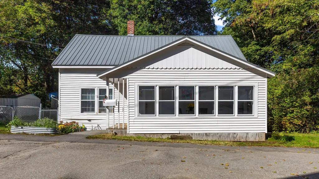 22 Center Street Augusta ME 04330