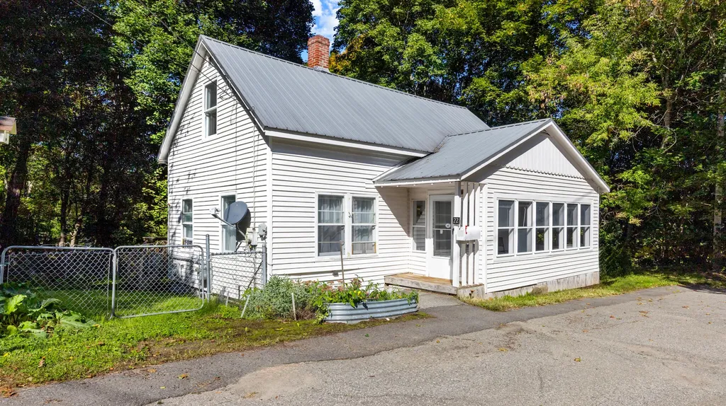 22 Center Street Augusta ME 04330