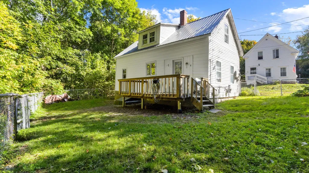 22 Center Street Augusta ME 04330