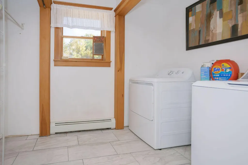 17 Treetop Lane Jay ME 04239