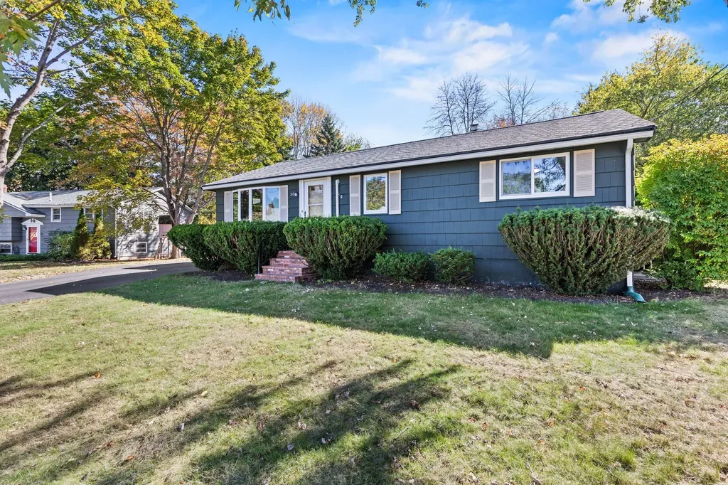 56 Constitution Drive Westbrook ME 04092