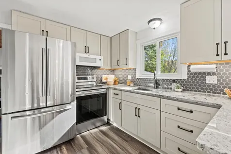 56 Constitution Drive Westbrook ME 04092