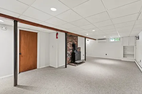 56 Constitution Drive Westbrook ME 04092