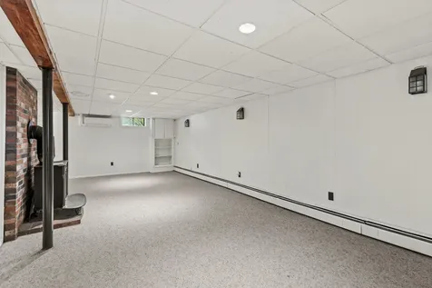 56 Constitution Drive Westbrook ME 04092