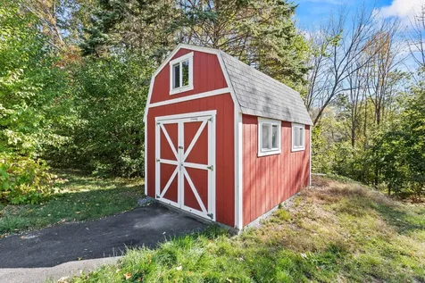 56 Constitution Drive Westbrook ME 04092