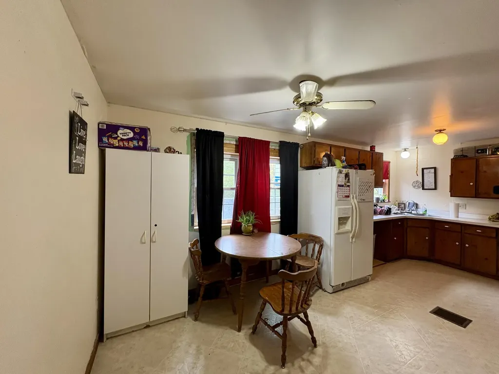 340 Main Road Passadumkeag ME 04475
