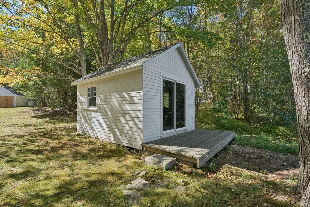 4 Varney Mill Road Windham ME 04062