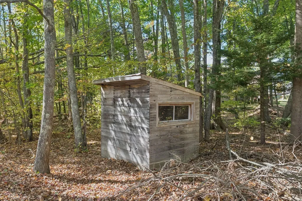 4 Varney Mill Road Windham ME 04062