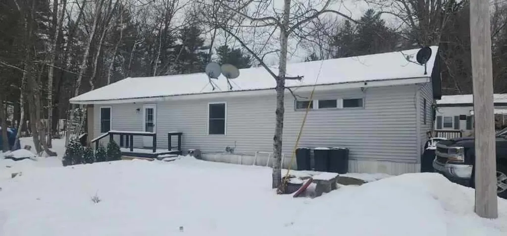 25 Heritage Drive Eliot ME 03903