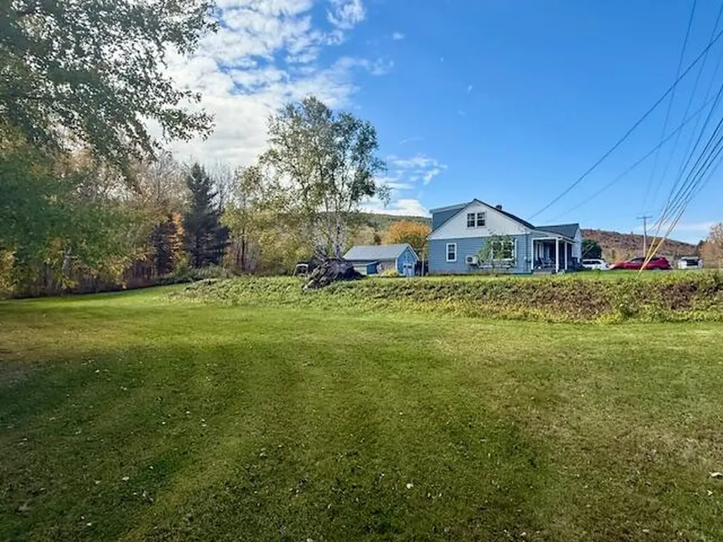 469 Us Route 1 Frenchville ME 04745