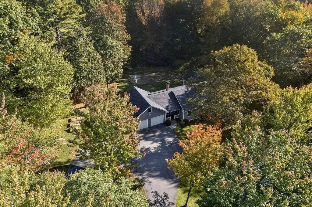 371 E Pond Road Smithfield ME 04978