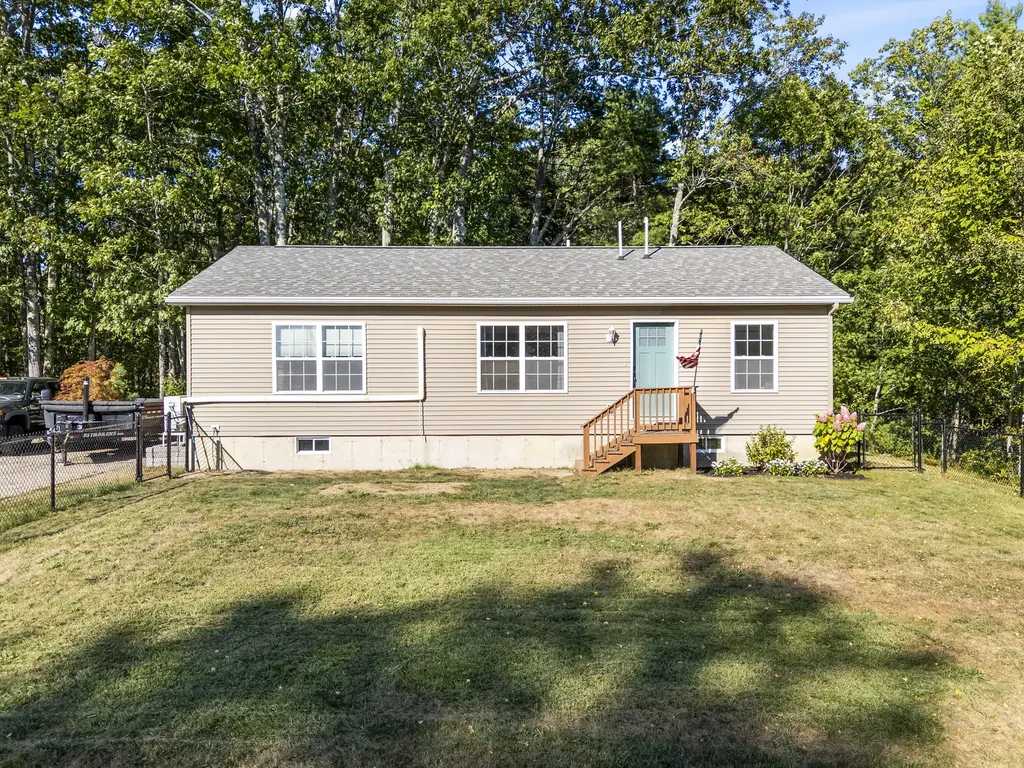 175 Main Street Bowdoinham ME 04008