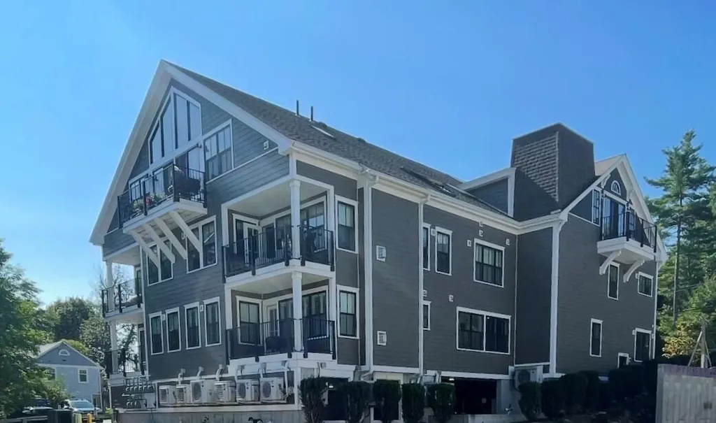 298 York Street York ME 03909