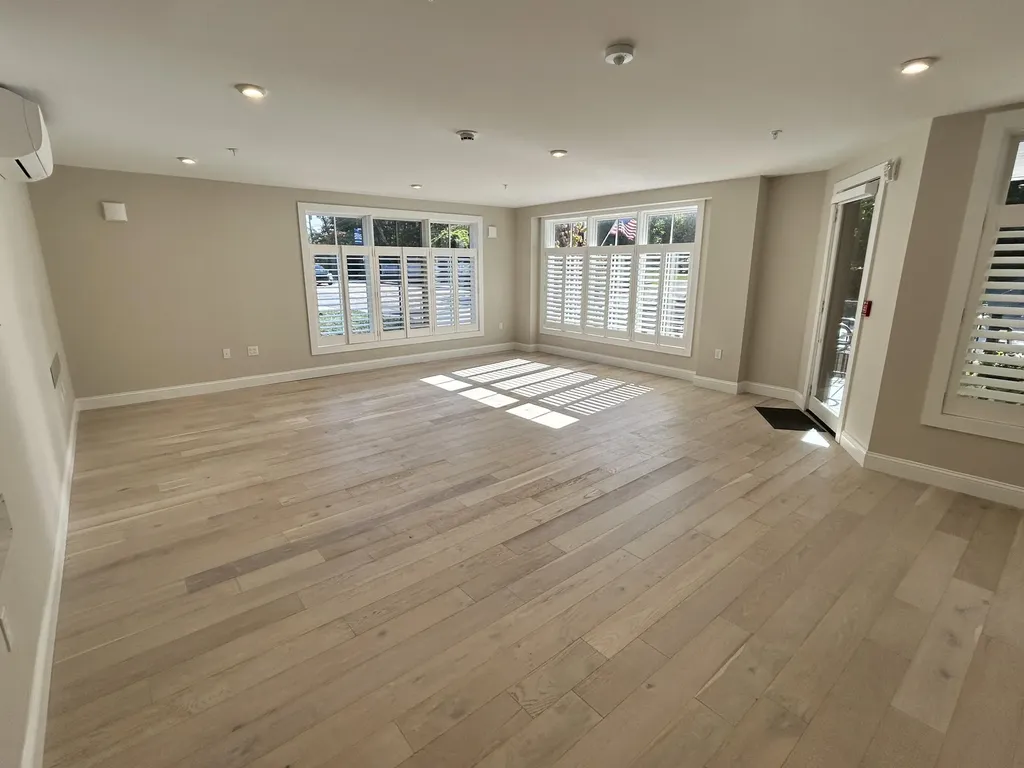 298 York Street York ME 03909