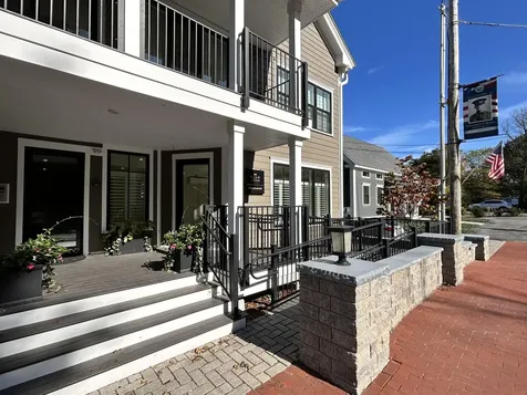 298 York Street York ME 03909