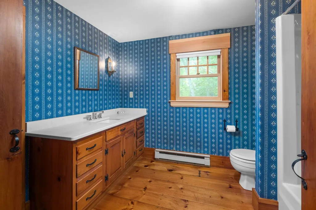 147 River Road York ME 03902