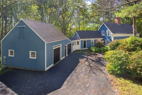 147 River Road York ME 03902
