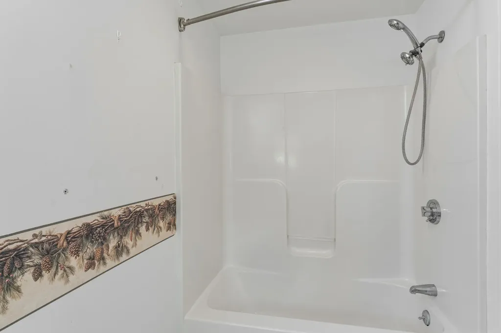 32 Alton Avenue Ellsworth ME 04605