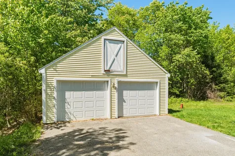 32 Alton Avenue Ellsworth ME 04605