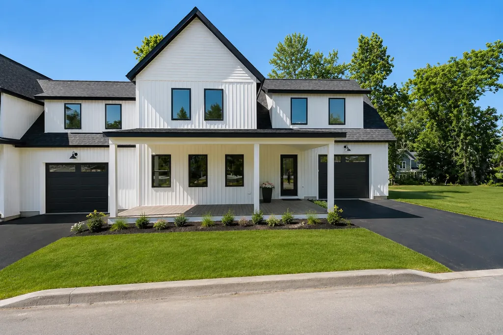 3 Collins Place Westbrook ME 04092