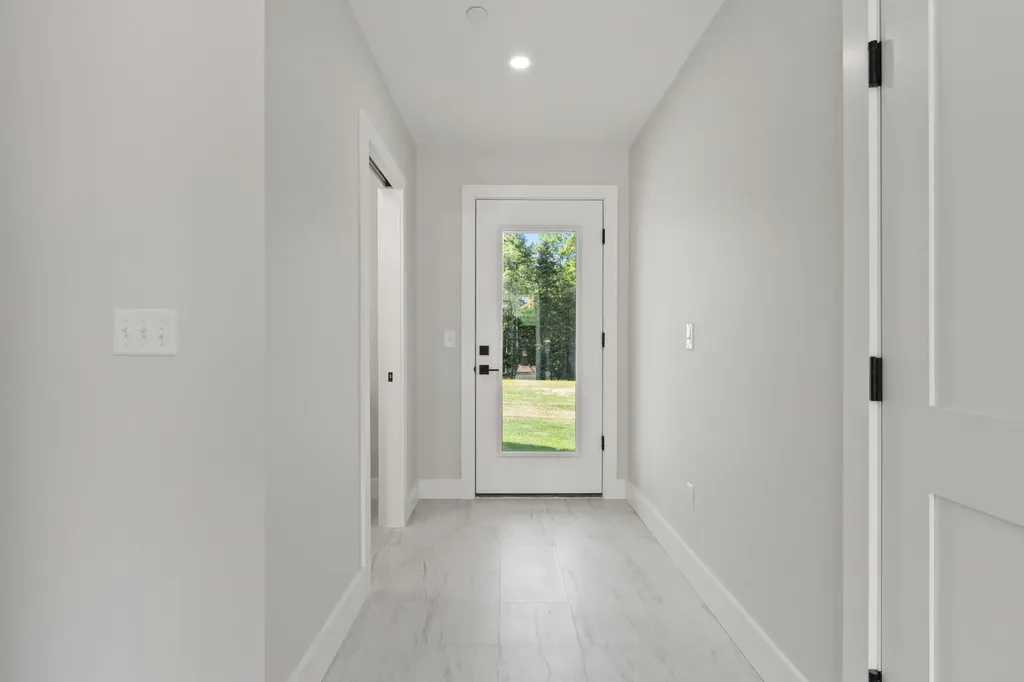 3 Collins Place Westbrook ME 04092