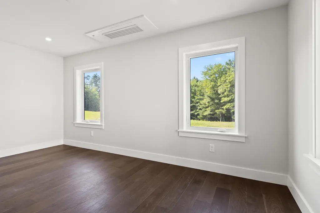 3 Collins Place Westbrook ME 04092