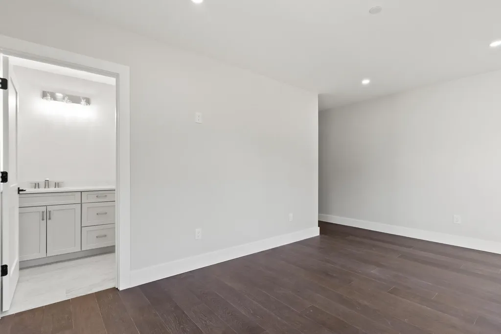 3 Collins Place Westbrook ME 04092