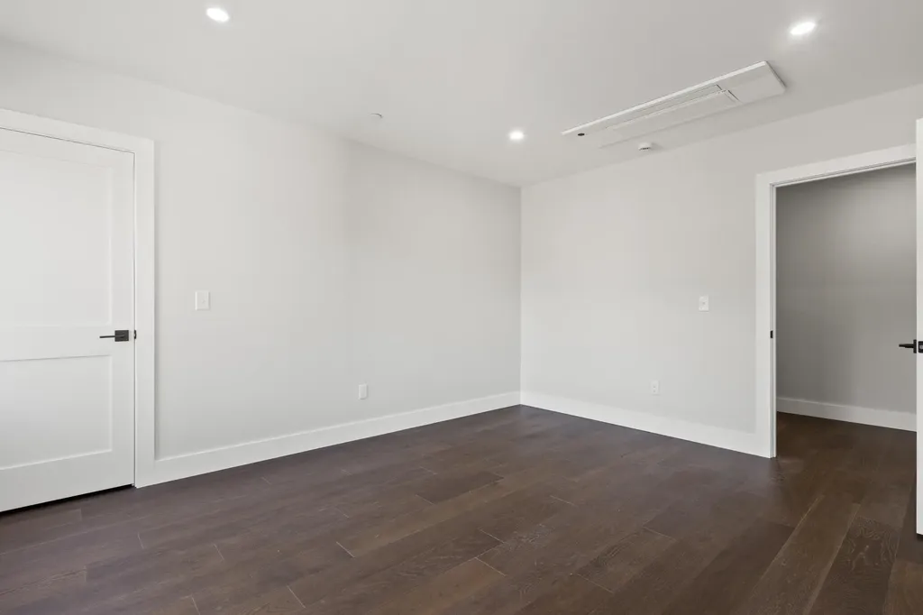 3 Collins Place Westbrook ME 04092