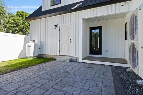 7 Collins Place Westbrook ME 04092