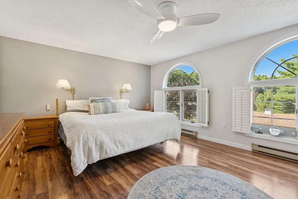 83 Hydrangea Circle Naples ME 04055