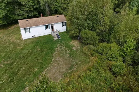 1677 Ohio Res Street Bangor ME 04401