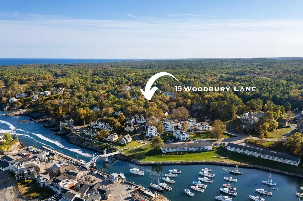 19 Woodbury Lane Ogunquit ME 03907
