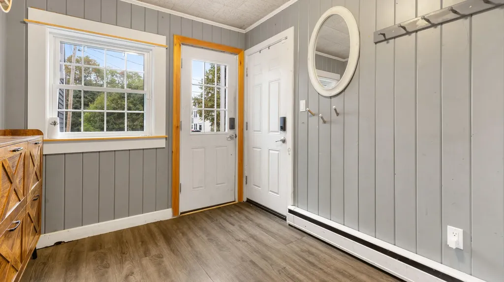 35 North Street Newport ME 04953