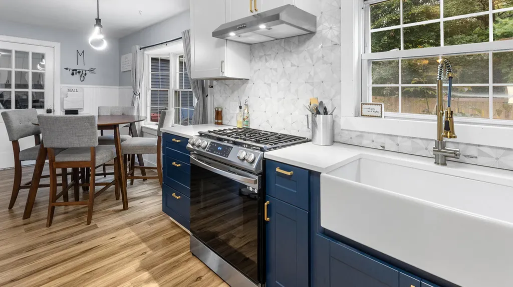 35 North Street Newport ME 04953