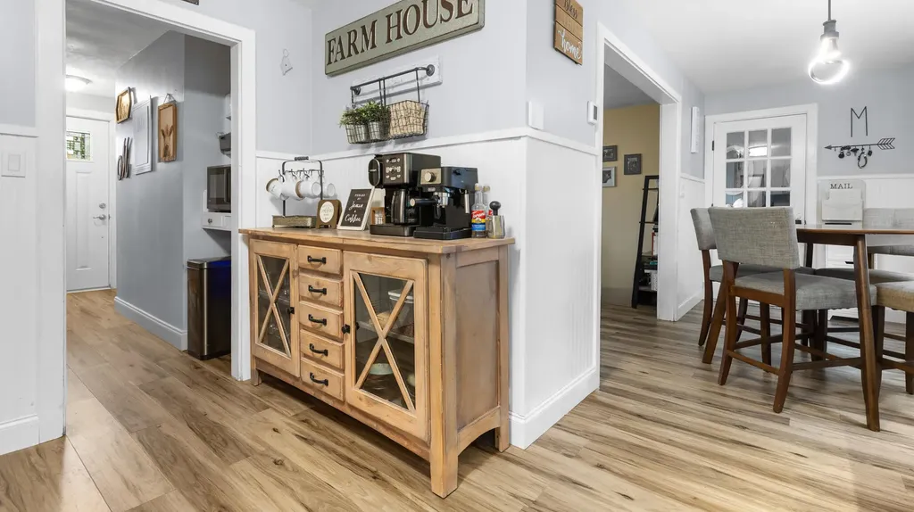 35 North Street Newport ME 04953