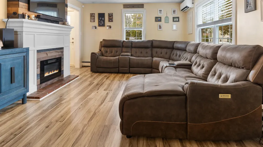 35 North Street Newport ME 04953