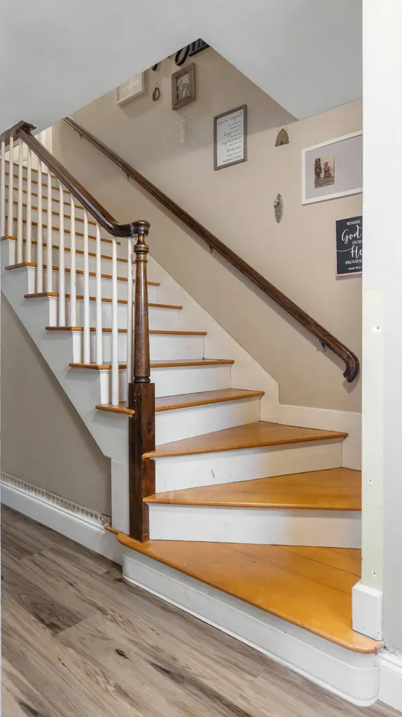 35 North Street Newport ME 04953