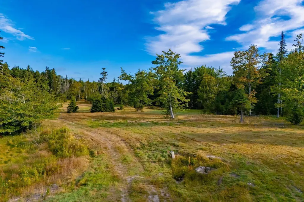 792 Tremont Road Tremont ME 04674